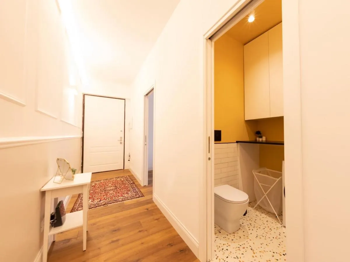 The Best Rent - Colorful One-Bedroom Apartment In San Giovanni District Rome Italy