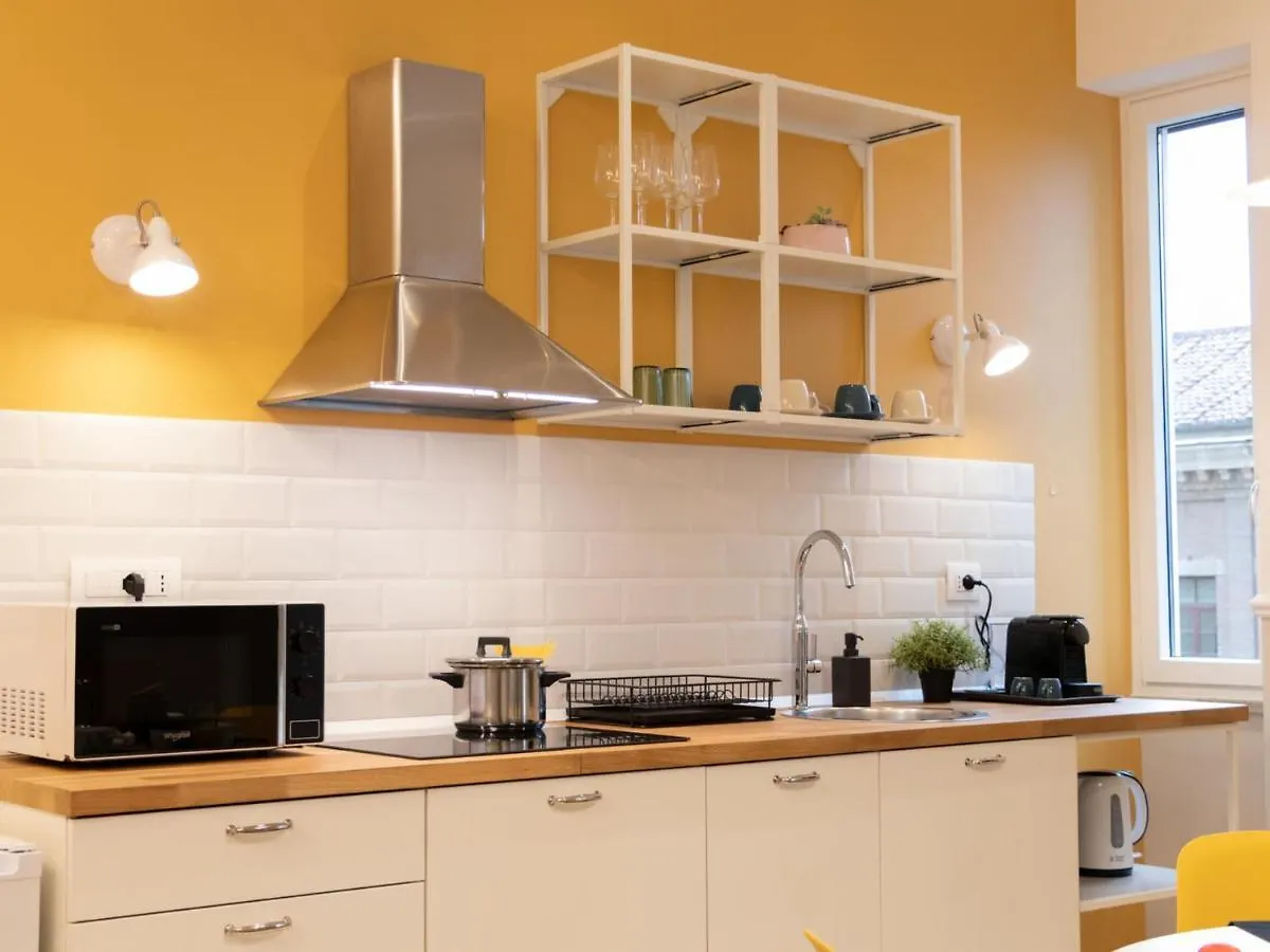The Best Rent - Colorful One-Bedroom Apartment In San Giovanni District Rome Italy